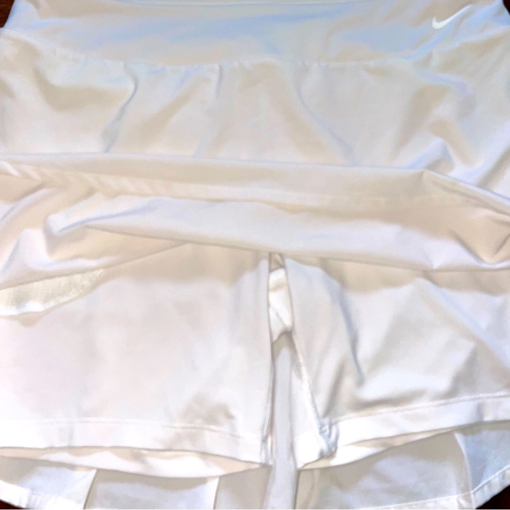 Nike Golf Women’s Pleated Back Dri‎ Fit Athletic Skirt - Picture 6 of 6
